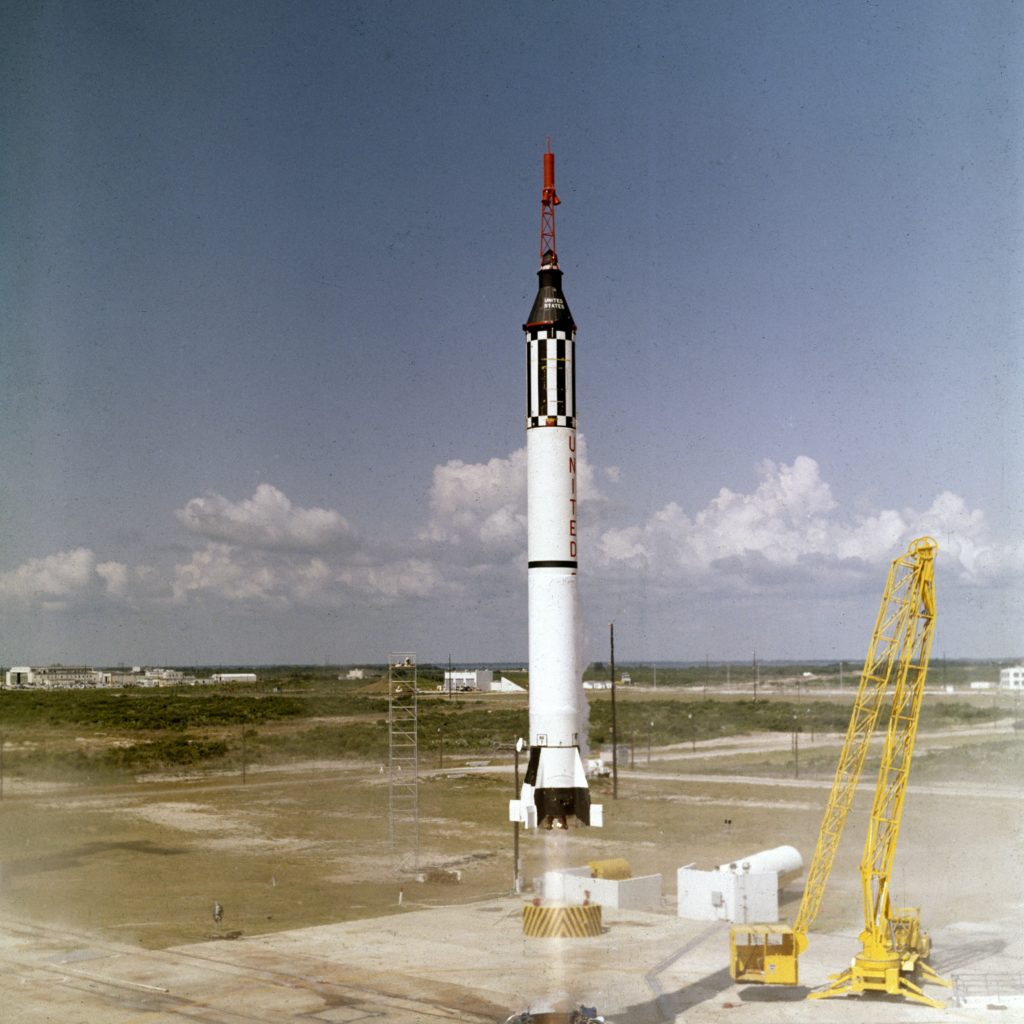 Mercury-Redstone 3 est la première mission spatiale habitée des États-Unis, lancée dans le cadre du programme Mercury le 5 mai 1961 à l’aide d’un lanceur Redstone